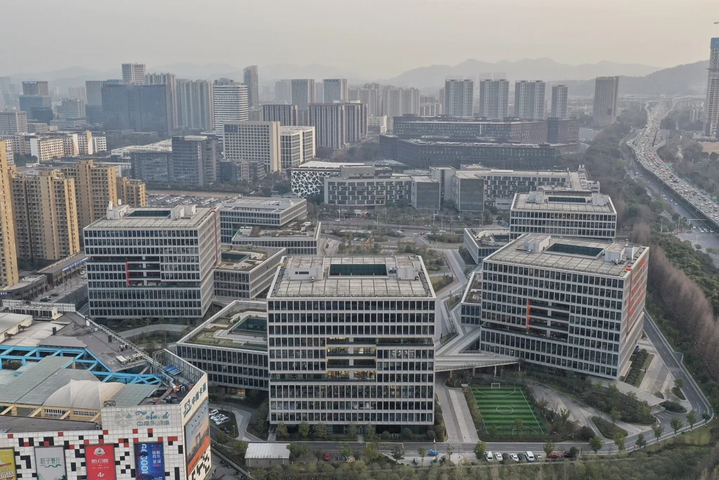Alibaba Center in Binjiang Hangzhou2021.jpg