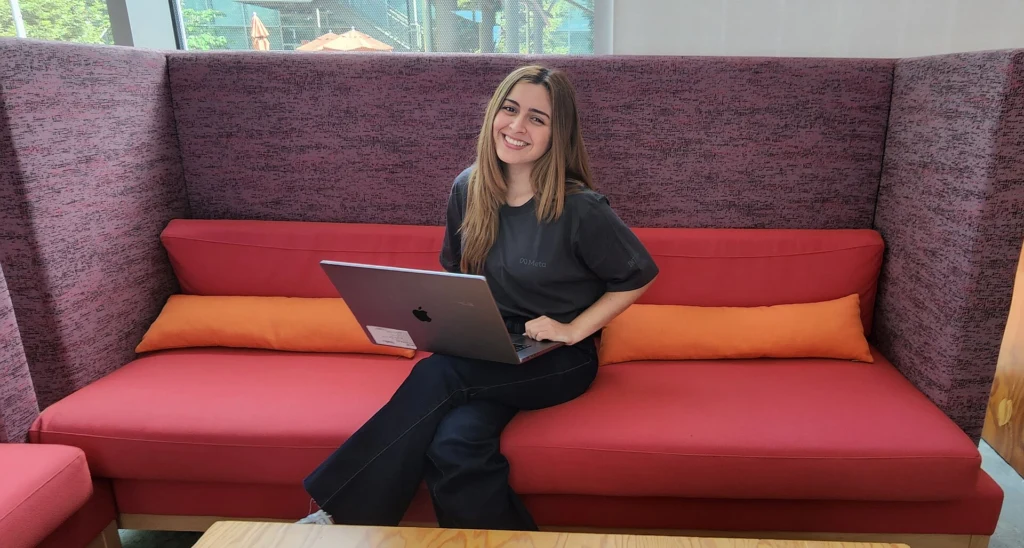 Diana Vicezar Meta Product Design.jpg