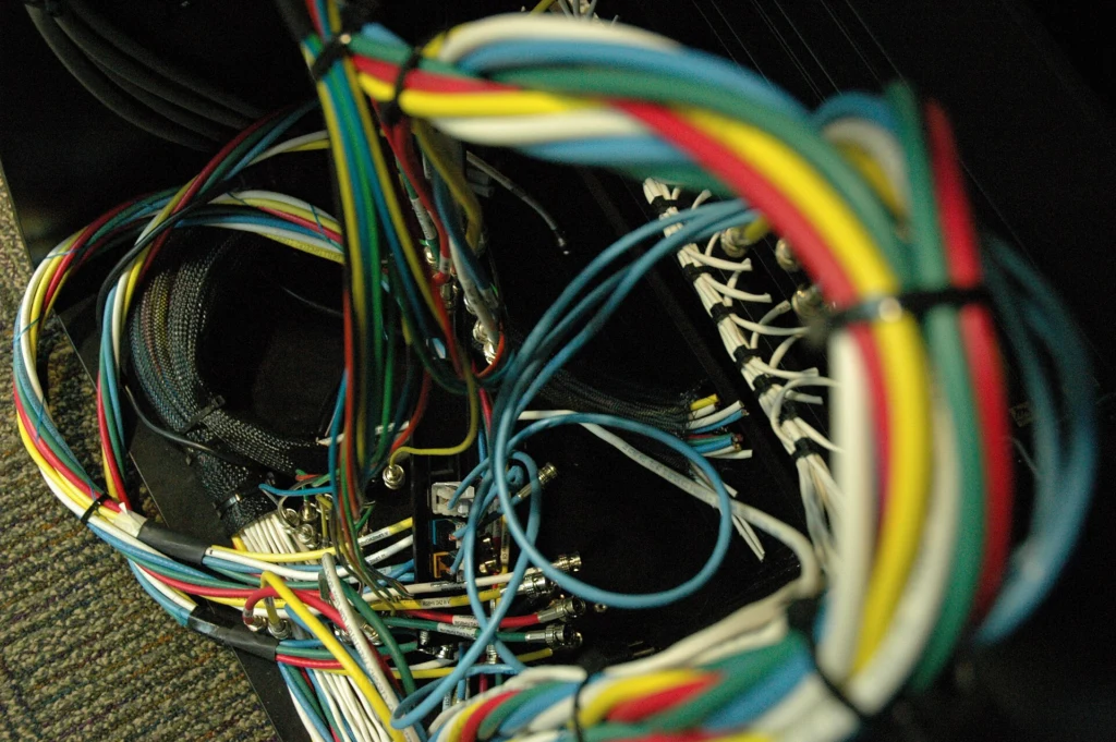 Color wires, switches, computers, Microsoft, Redmond, Washington, USA (4581930107).jpg