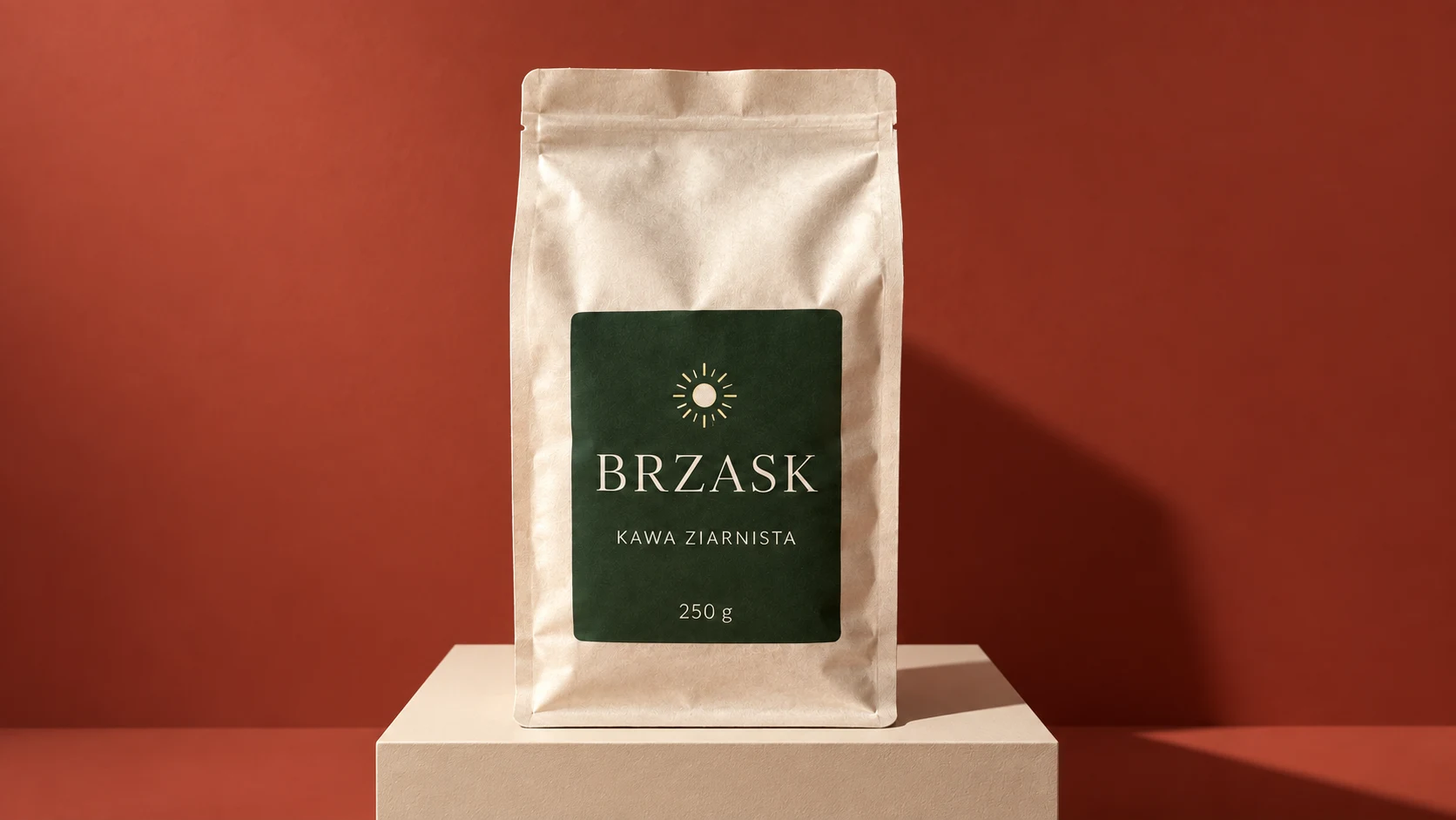 Fikcyjna kawa BRZASK: Kolorowy postument.