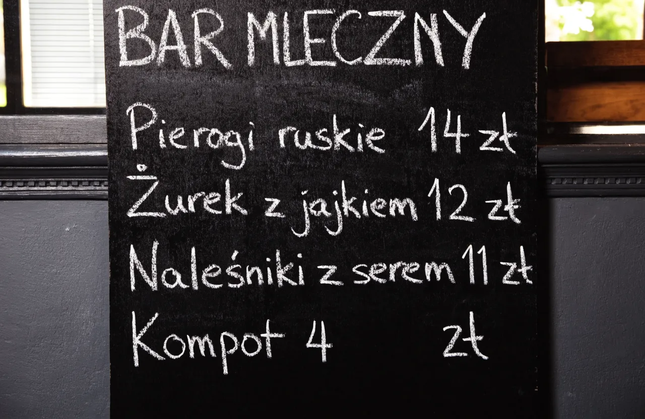 tekst poprawny, rozjechany ostatni wiersz